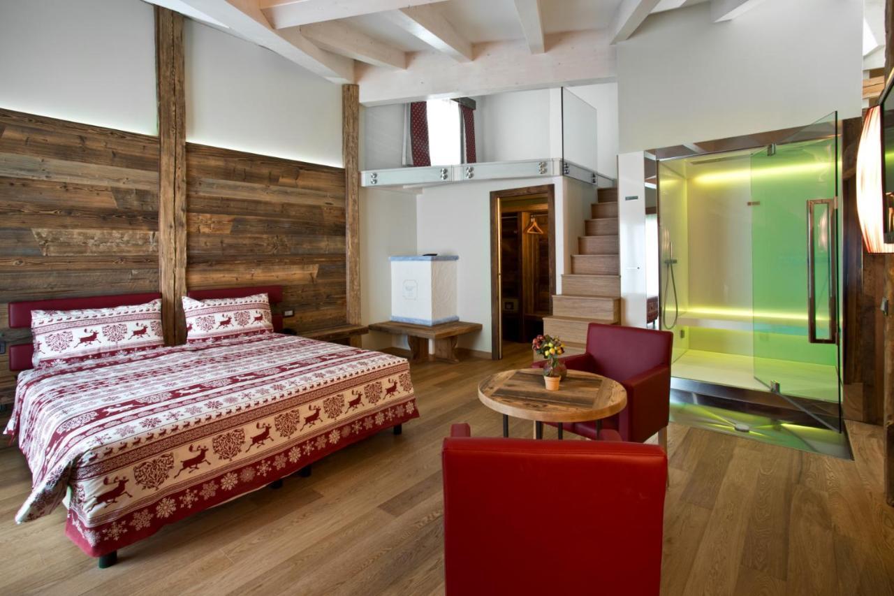 Hotel Delle Alpi ปัสโซเดลโตนาเล ภายนอก รูปภาพ
