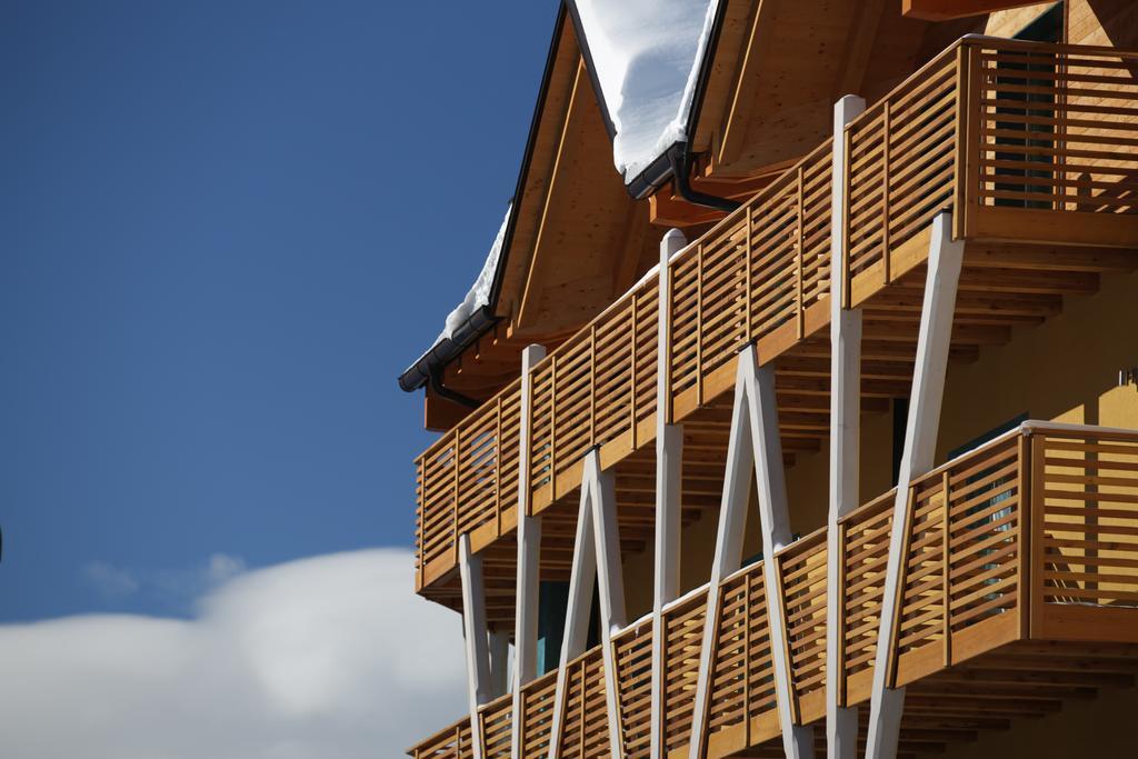 Hotel Delle Alpi ปัสโซเดลโตนาเล ภายนอก รูปภาพ